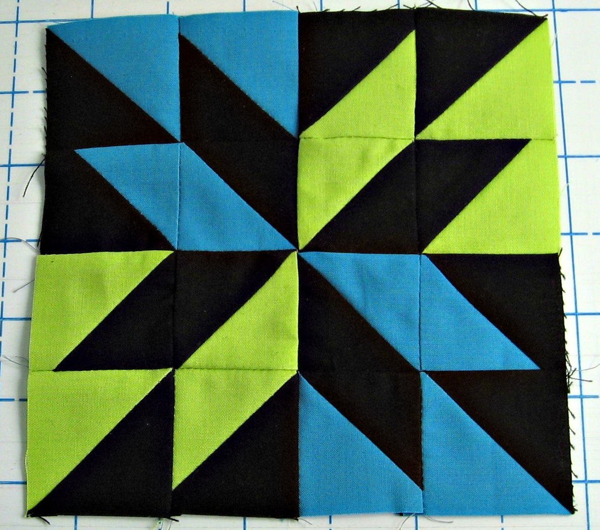 3-Pin 07
